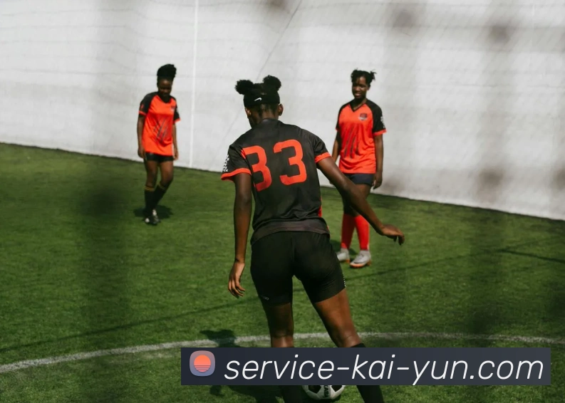 非洲球员崛起与西甲联赛变革的历史轨迹与影响分析